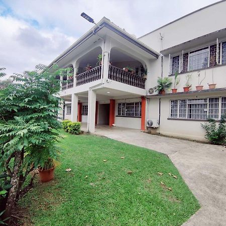 Studio At Berry Road Suva Esterno foto